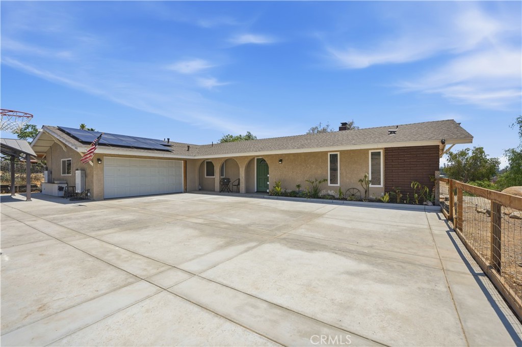 21280 Cielo Vista Property Photo 57