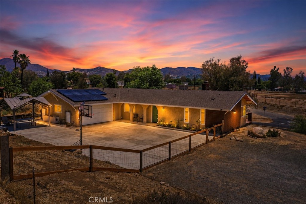 21280 Cielo Vista Property Photo 58