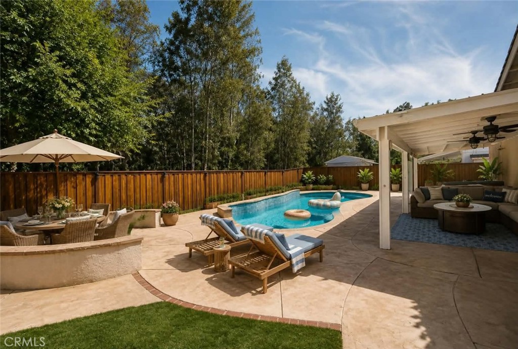 39687 Corte Gata Property Photo 1