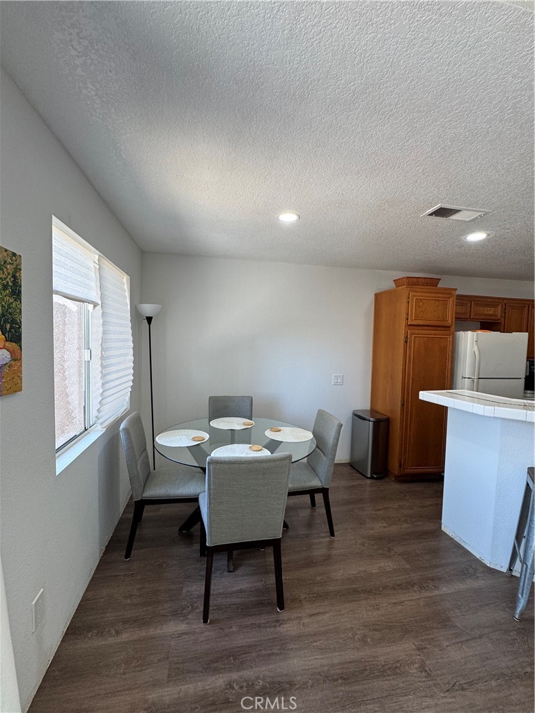 2548 Avenida Del Vista T 202 Property Photo 5