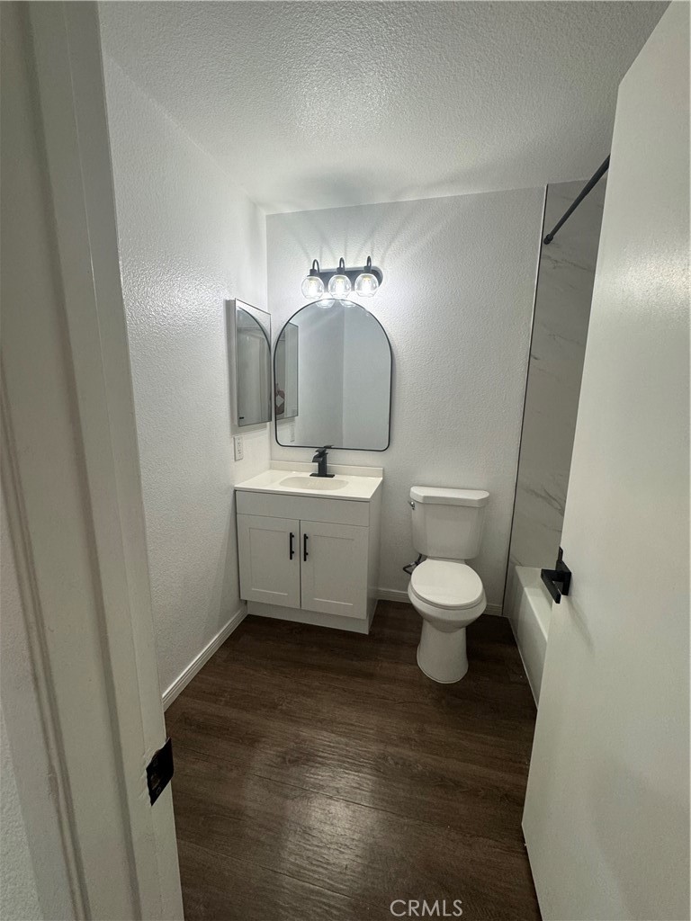 2548 Avenida Del Vista T 202 Property Photo 11
