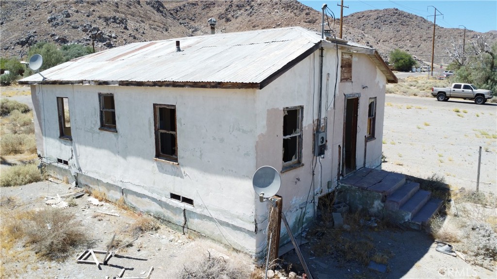 82317 5th Street Property Photo 1