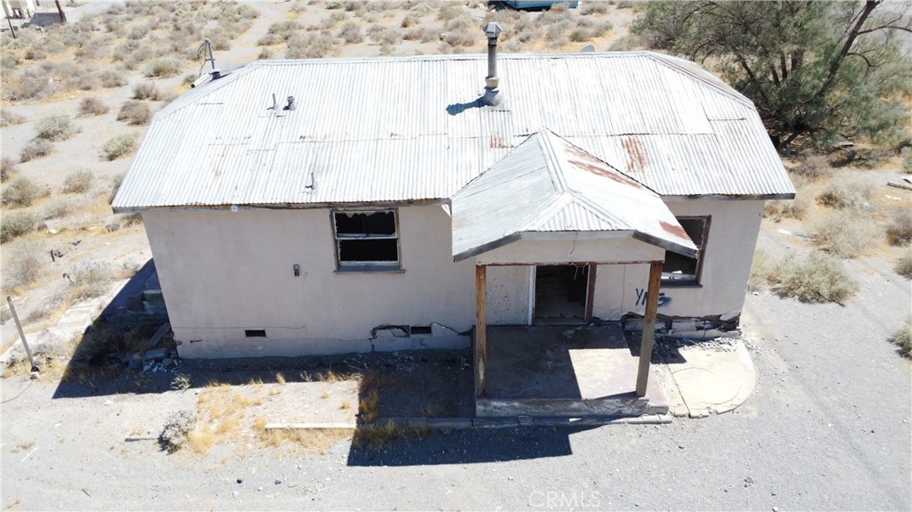 82317 5th Street Property Photo 3