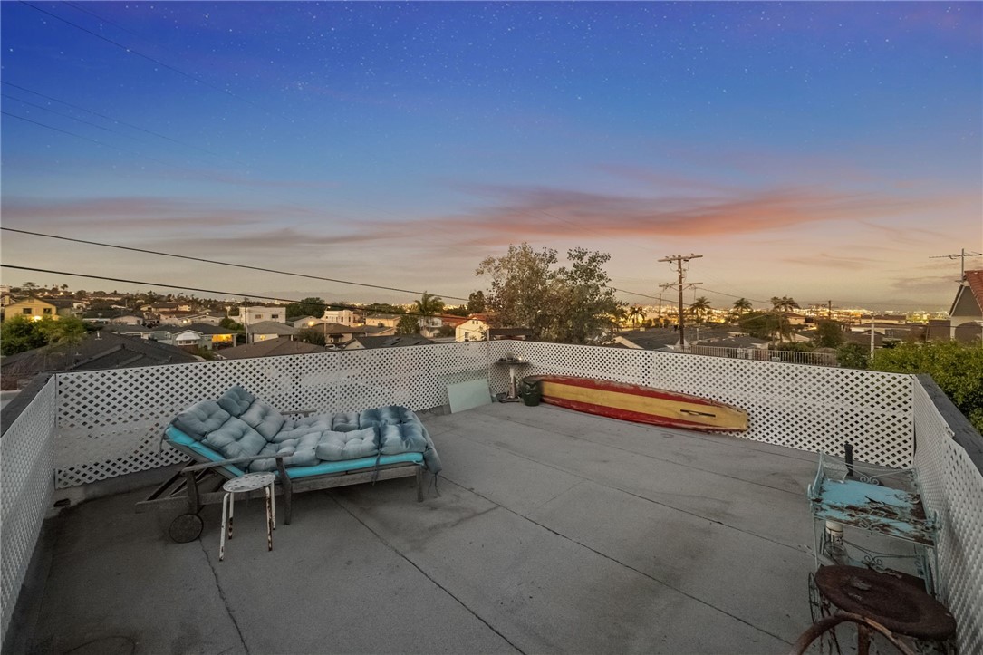1178 W 18th Street Property Photo 10