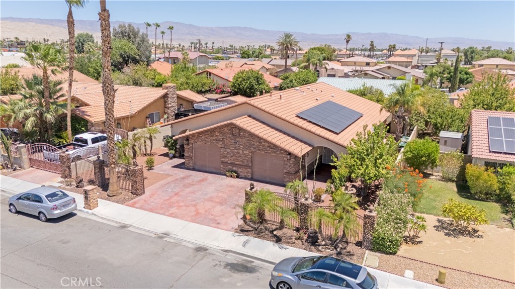 32320 Desert Vista Property Photo 1