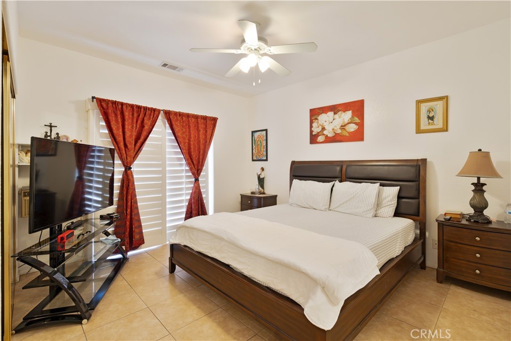 32320 Desert Vista Property Photo 12