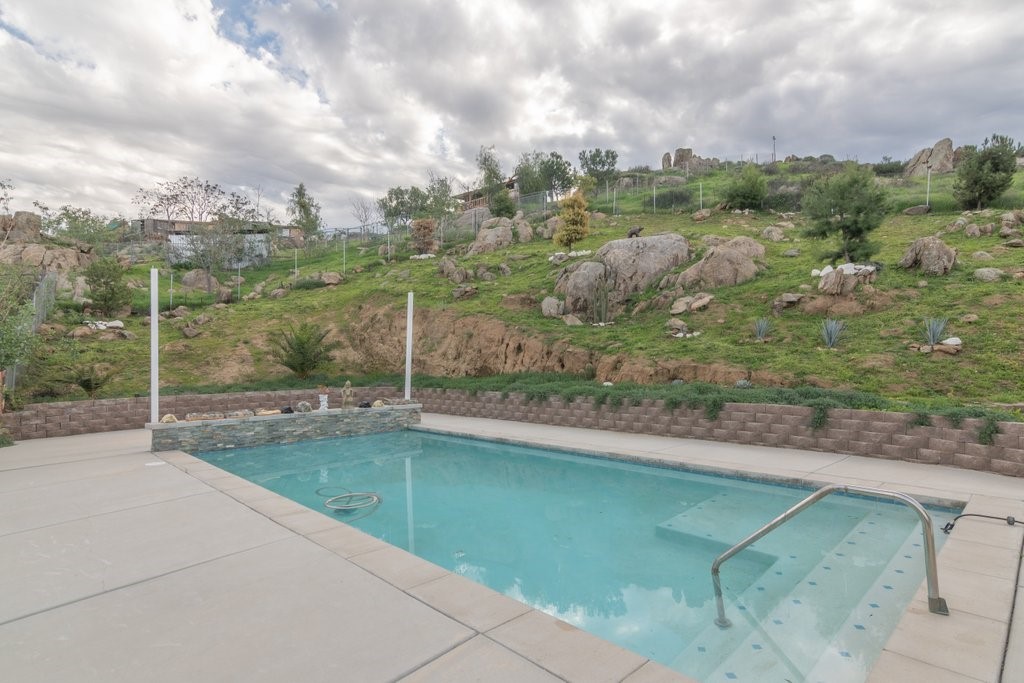 26460 Dale Property Photo 25