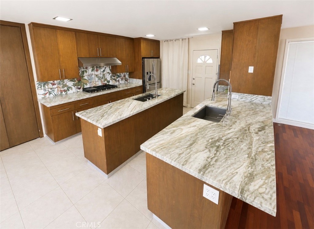 15198 Darnell Property Photo 4