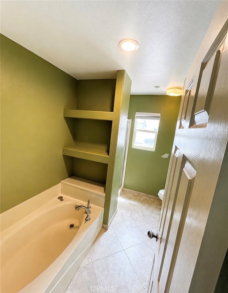 867 Billows Court Property Photo 14
