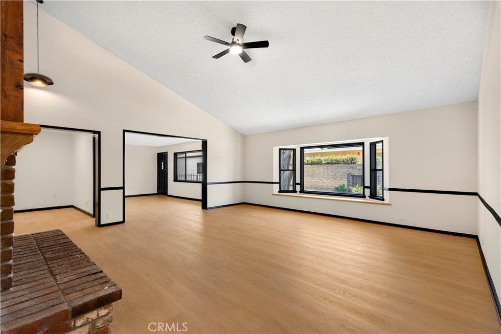 8932 Mclennan Property Photo 6