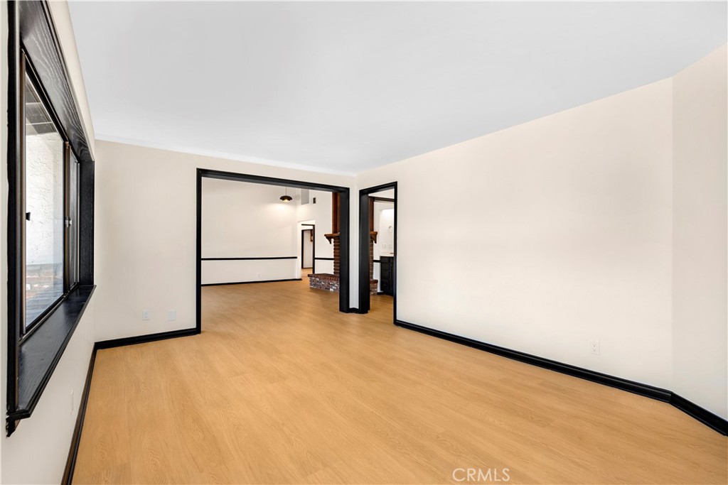 8932 Mclennan Property Photo 8