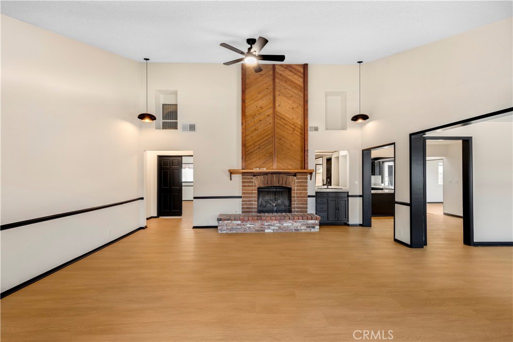 8932 Mclennan Property Photo 10