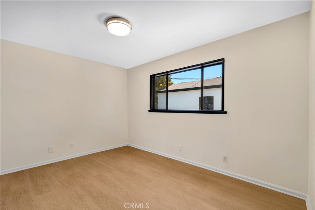 8932 Mclennan Property Photo 26