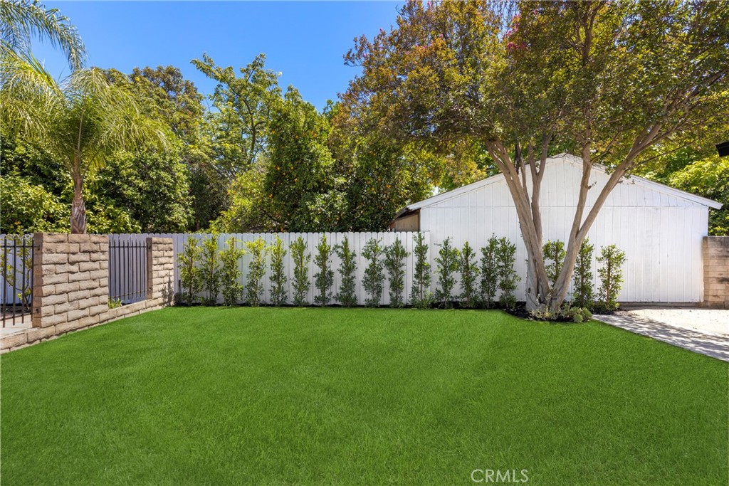 8932 Mclennan Property Photo 42