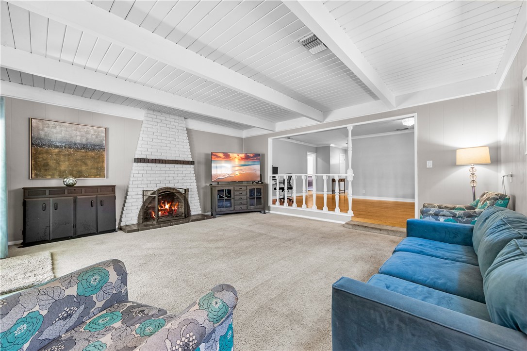 6415 Hardwick Property Photo 13