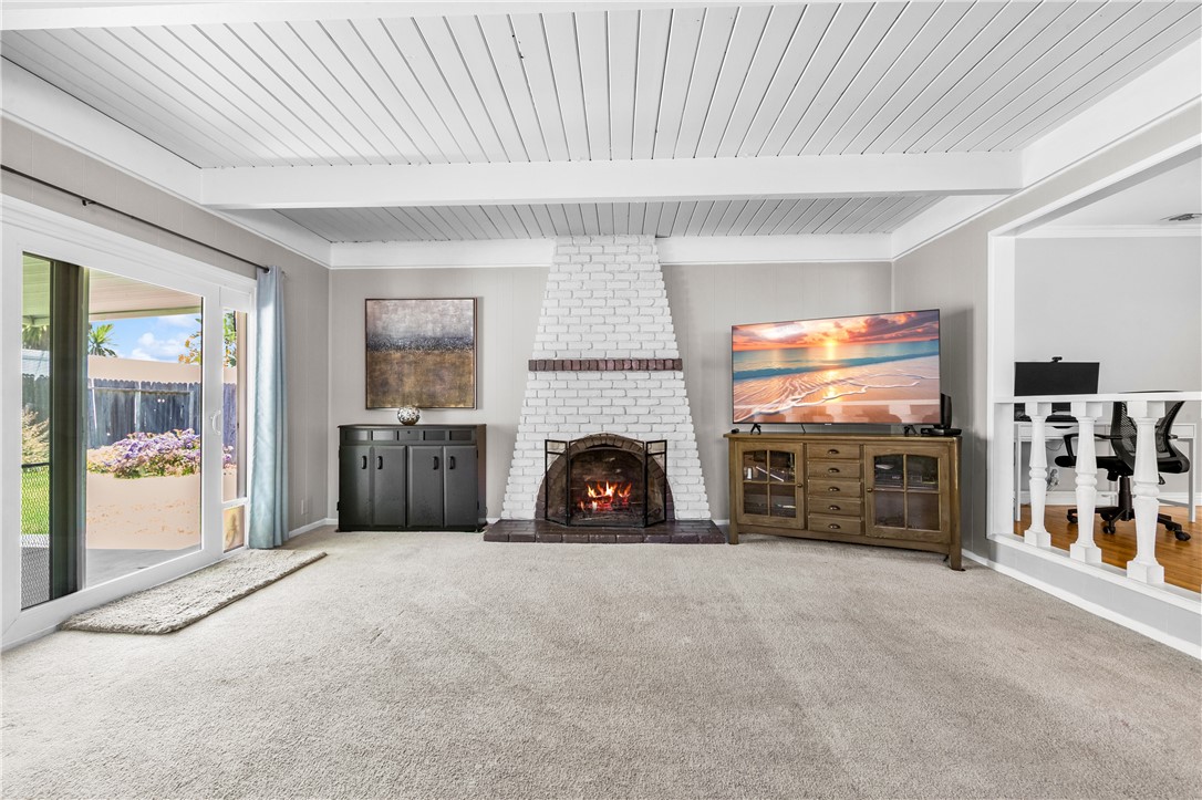 6415 Hardwick Property Photo 14