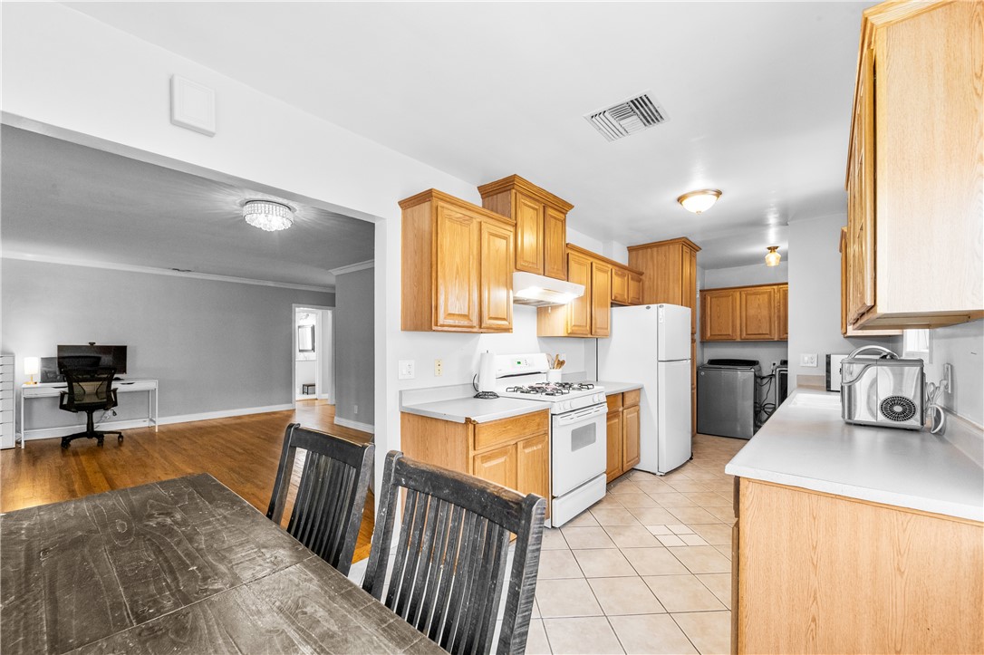 6415 Hardwick Property Photo 17