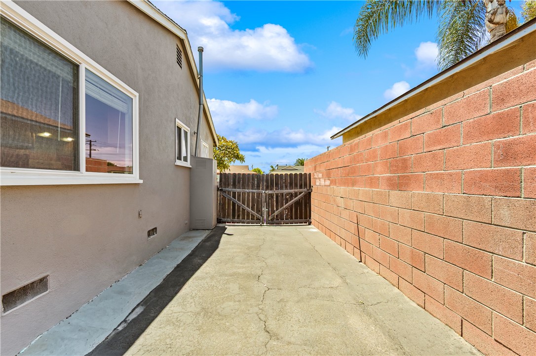6415 Hardwick Property Photo 56