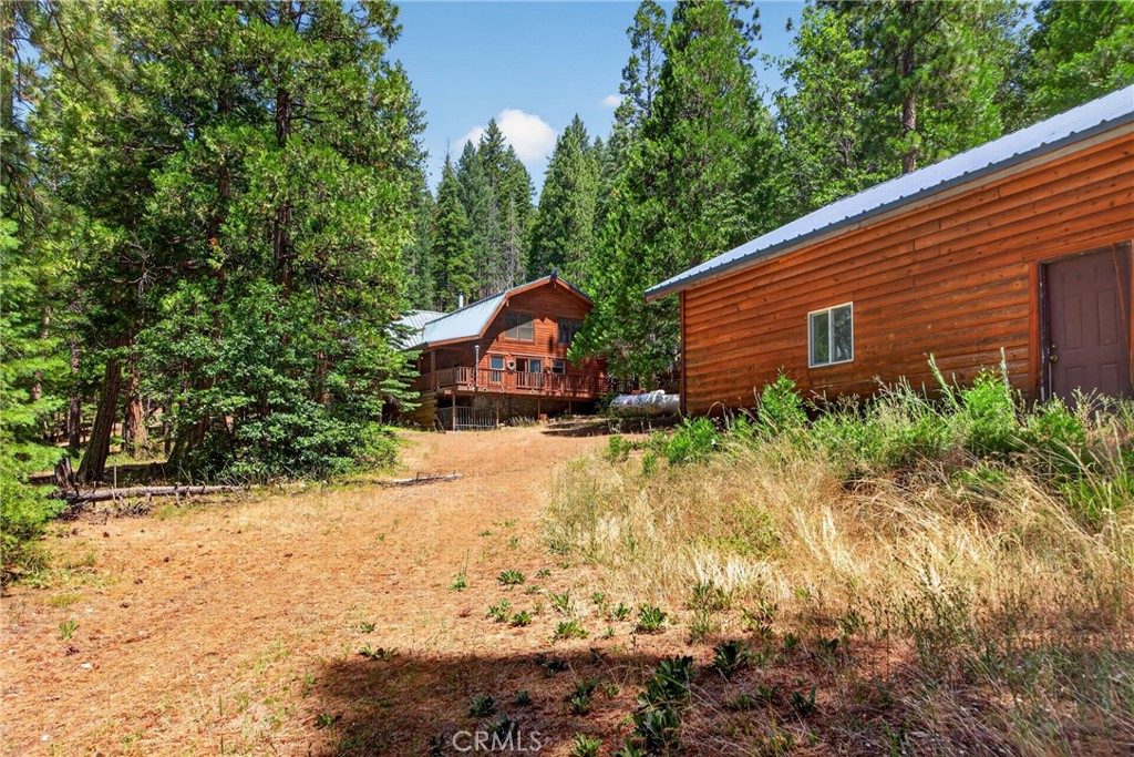 2500 Round Valley Road Property Photo 2