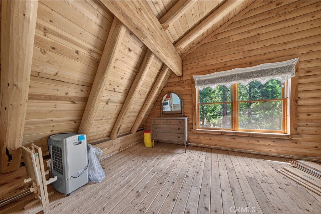 2500 Round Valley Road Property Photo 23