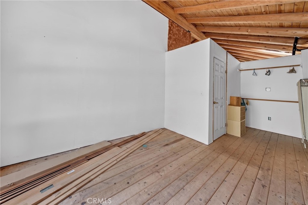 2500 Round Valley Road Property Photo 24