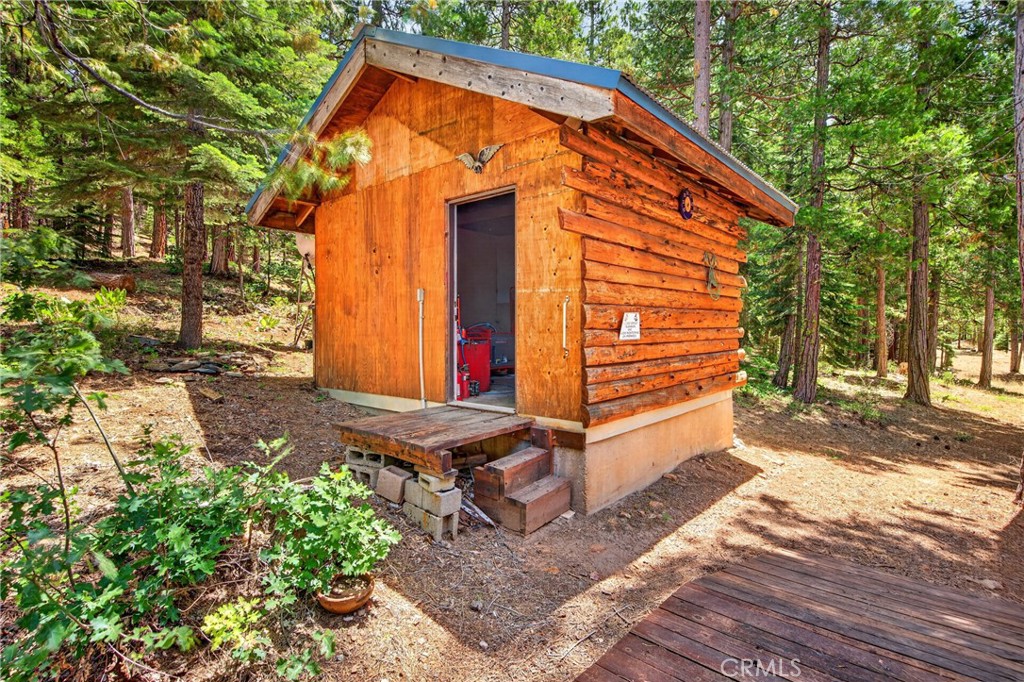 2500 Round Valley Road Property Photo 28