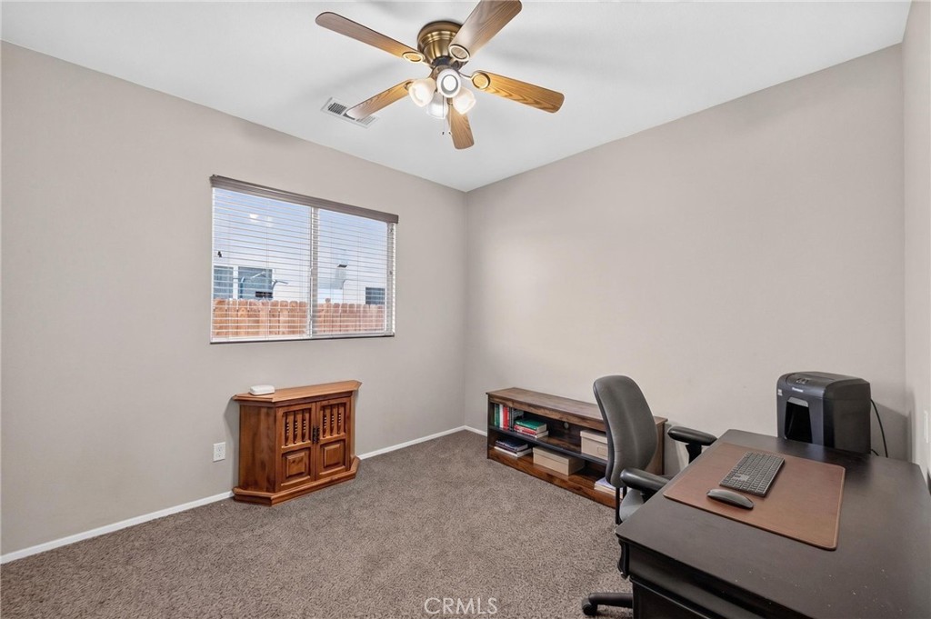405 Ivy Crest Drive Property Photo 14