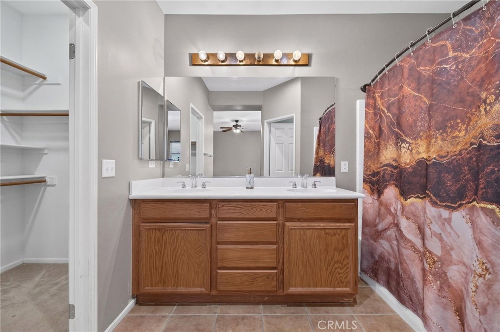 405 Ivy Crest Drive Property Photo 16