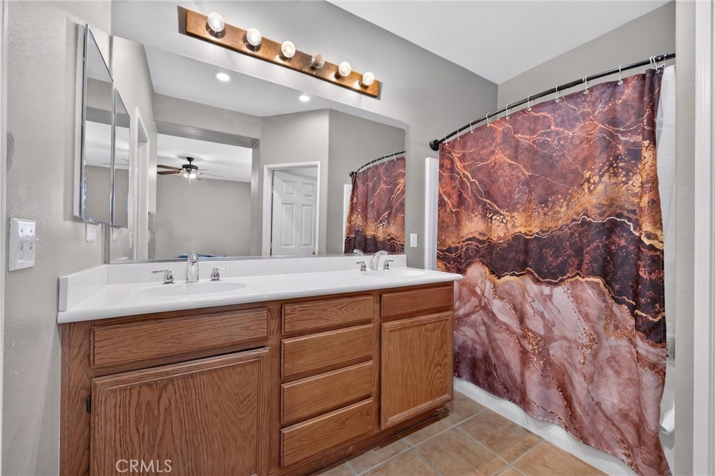 405 Ivy Crest Drive Property Photo 17