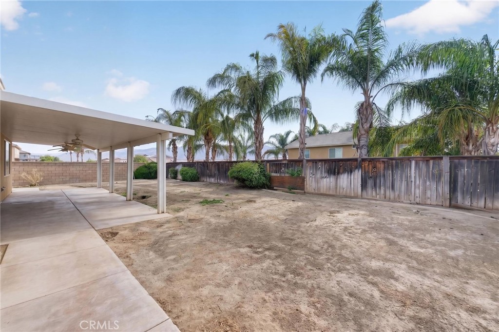 405 Ivy Crest Drive Property Photo 30