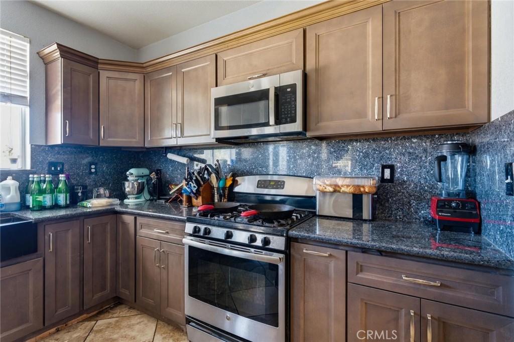 43554 Amazon Street Property Photo 20