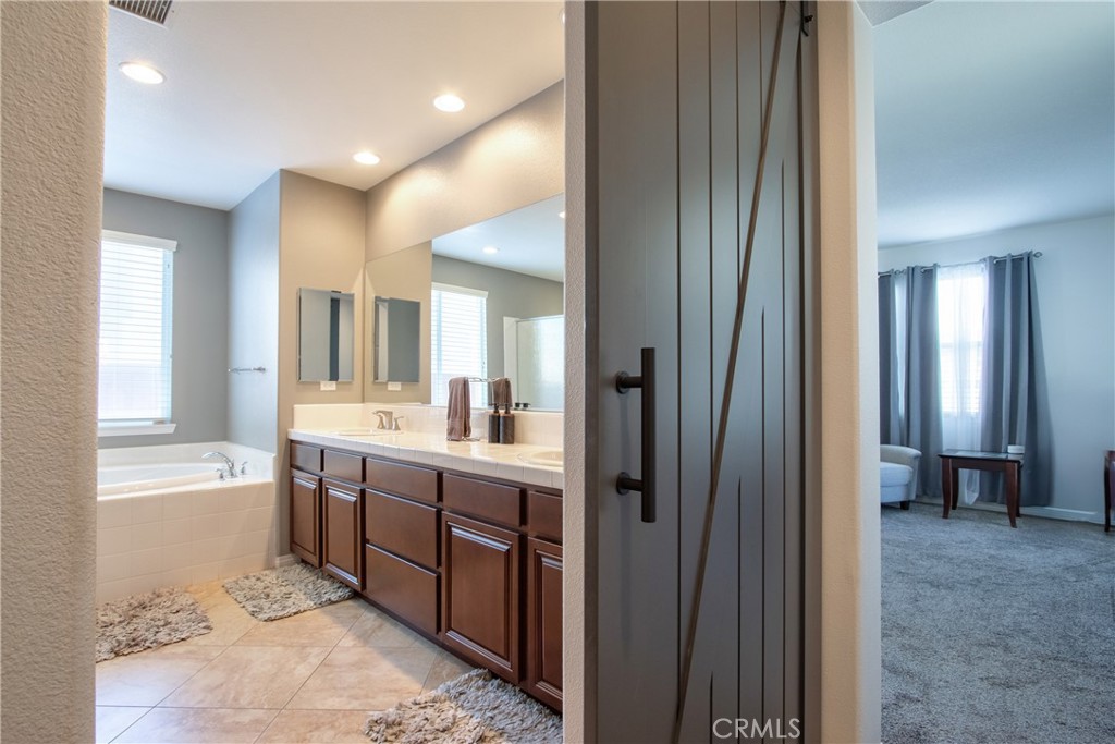 28483 Nautical Point Circle Property Photo 23