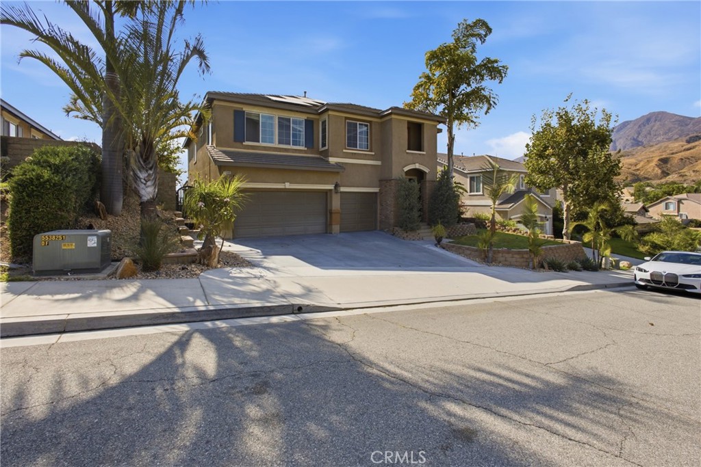 7480 Tioga Property Photo 2