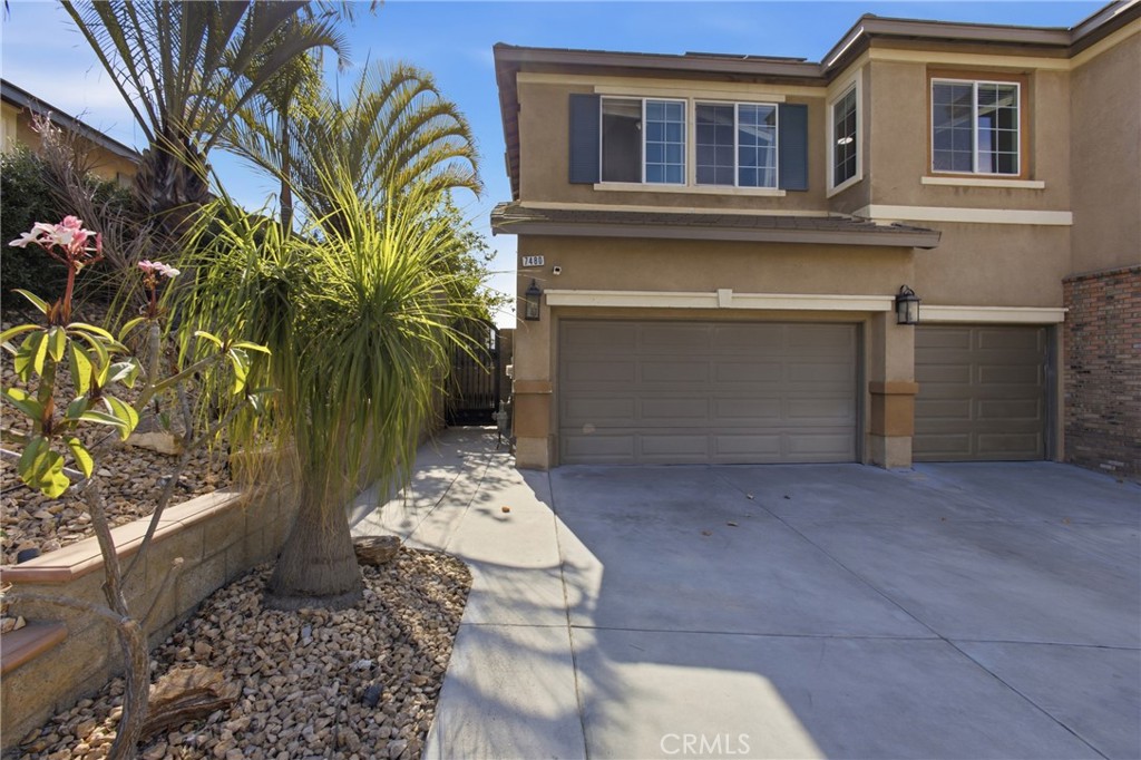 7480 Tioga Property Photo 3
