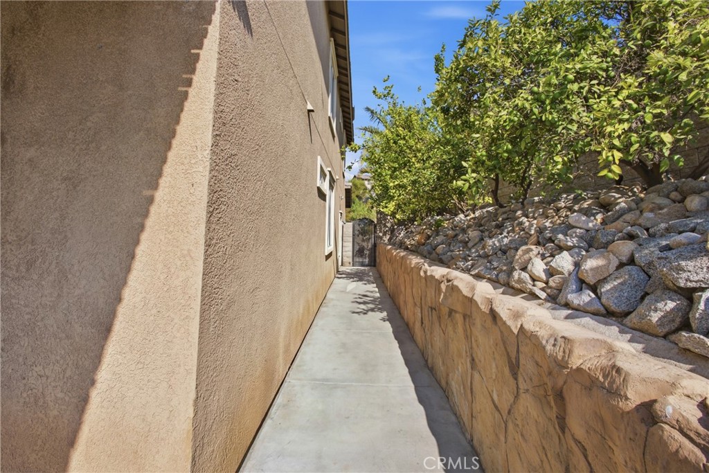 7480 Tioga Property Photo 8