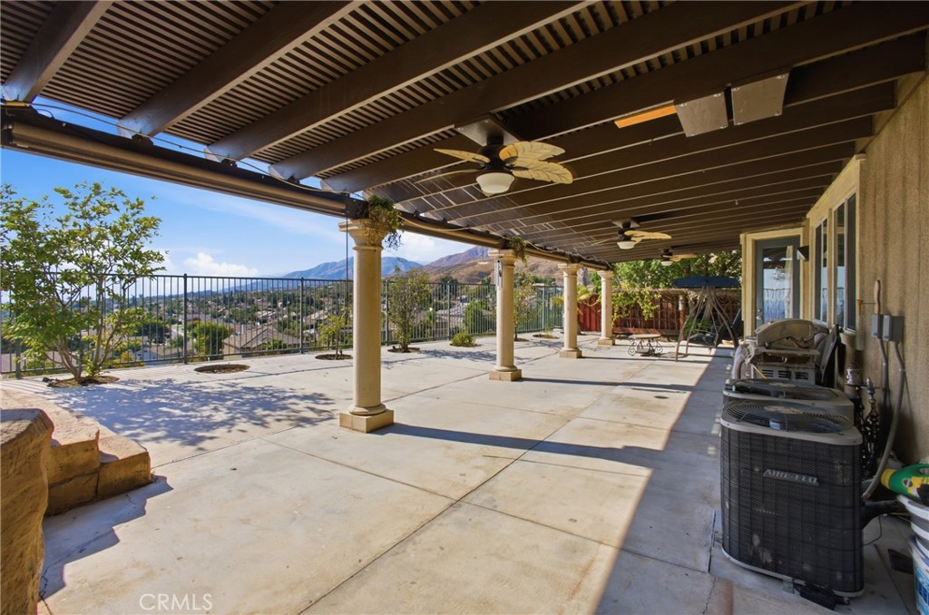 7480 Tioga Property Photo 9