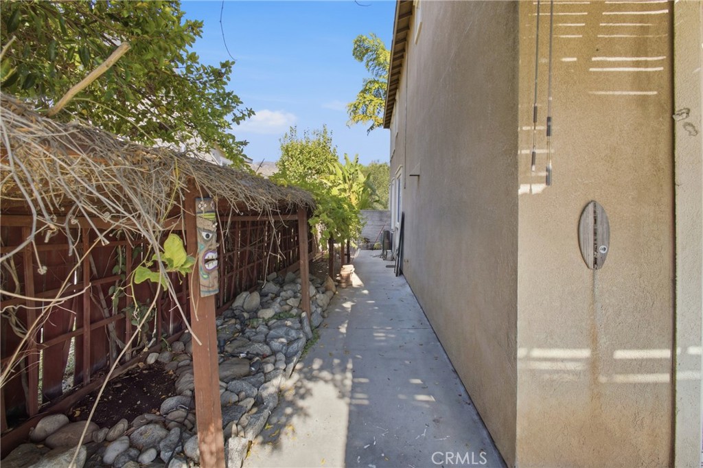 7480 Tioga Property Photo 12