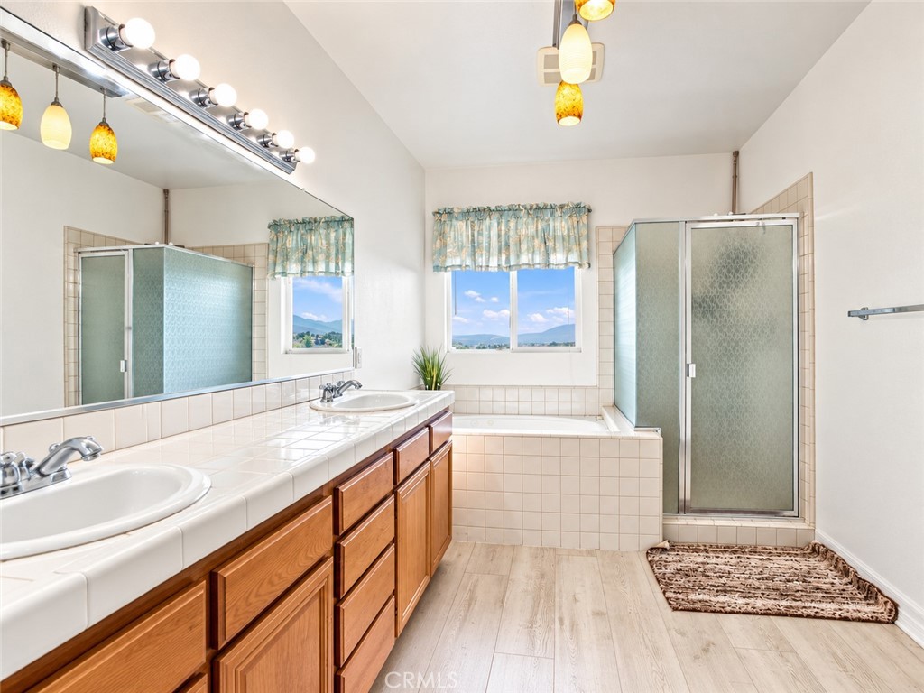 7480 Tioga Property Photo 34