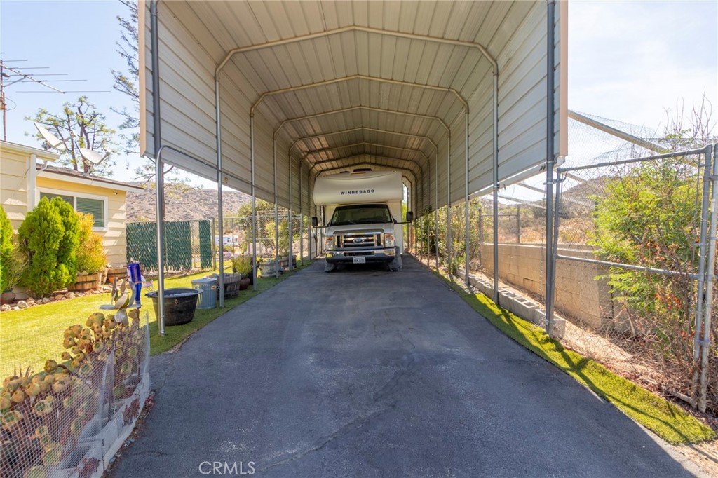47480 Maverick Road Property Photo 47