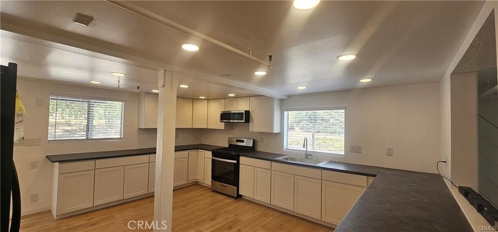 2100 S State Property Photo 6