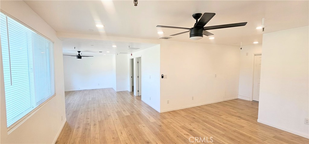 2100 S State Property Photo 18