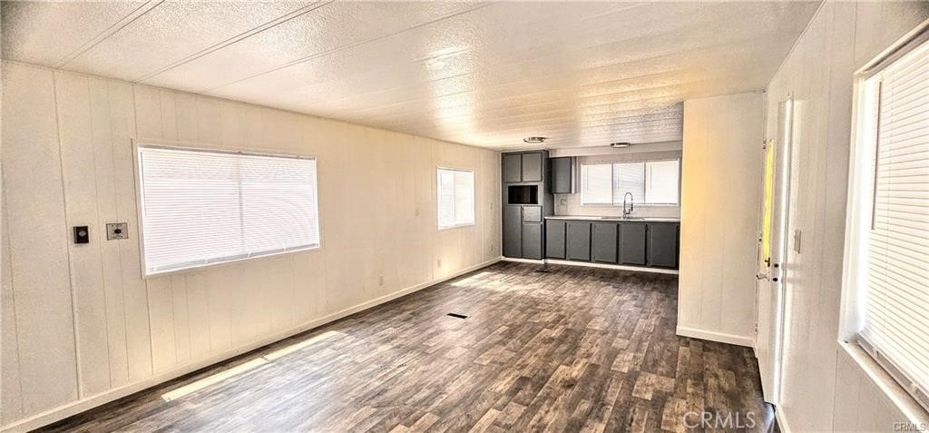 2100 S State Property Photo 23