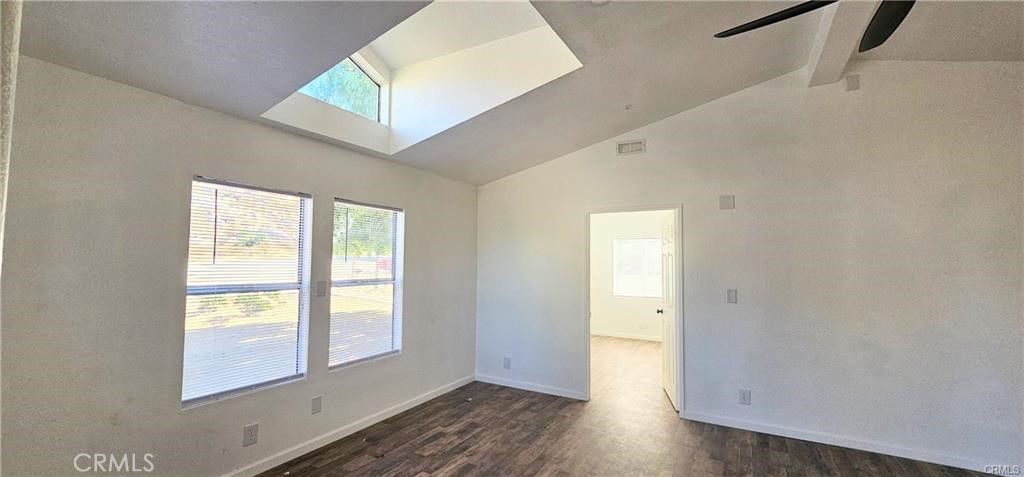 2100 S State Property Photo 39