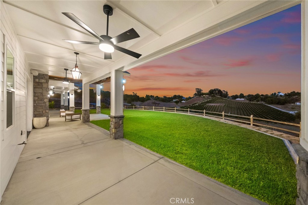 41799 Calle Contento Property Photo 9