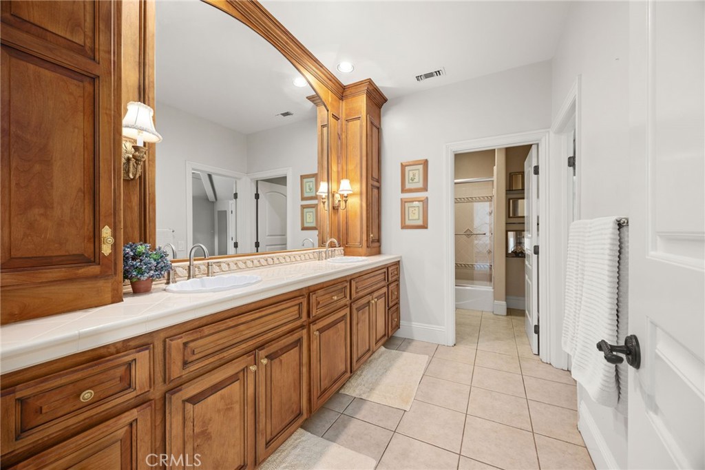 45165 Oak Manor Ct Property Photo 50