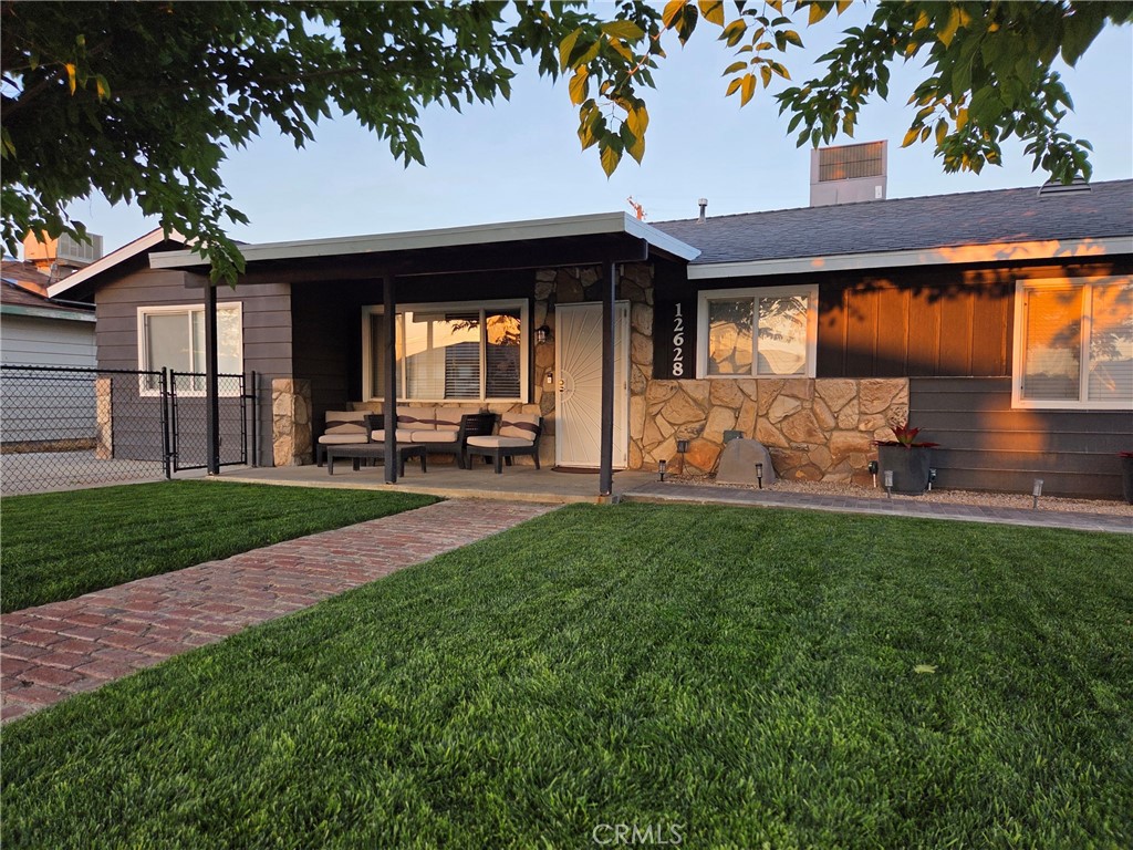12628 Daisy Street Property Photo 3