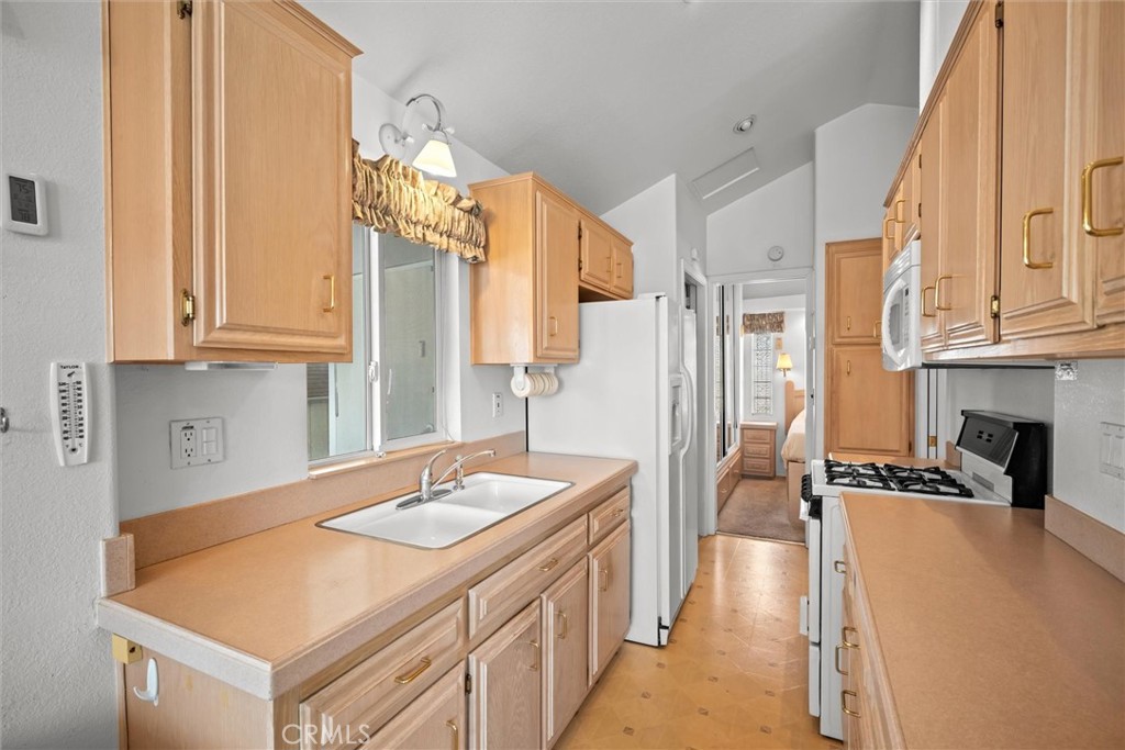 1238 Heritage Ranch Property Photo 8