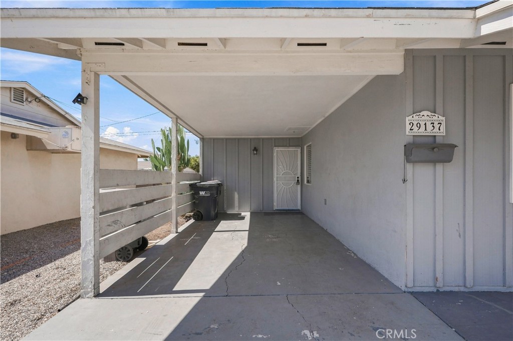 29137 Del Monte Drive Property Photo 3
