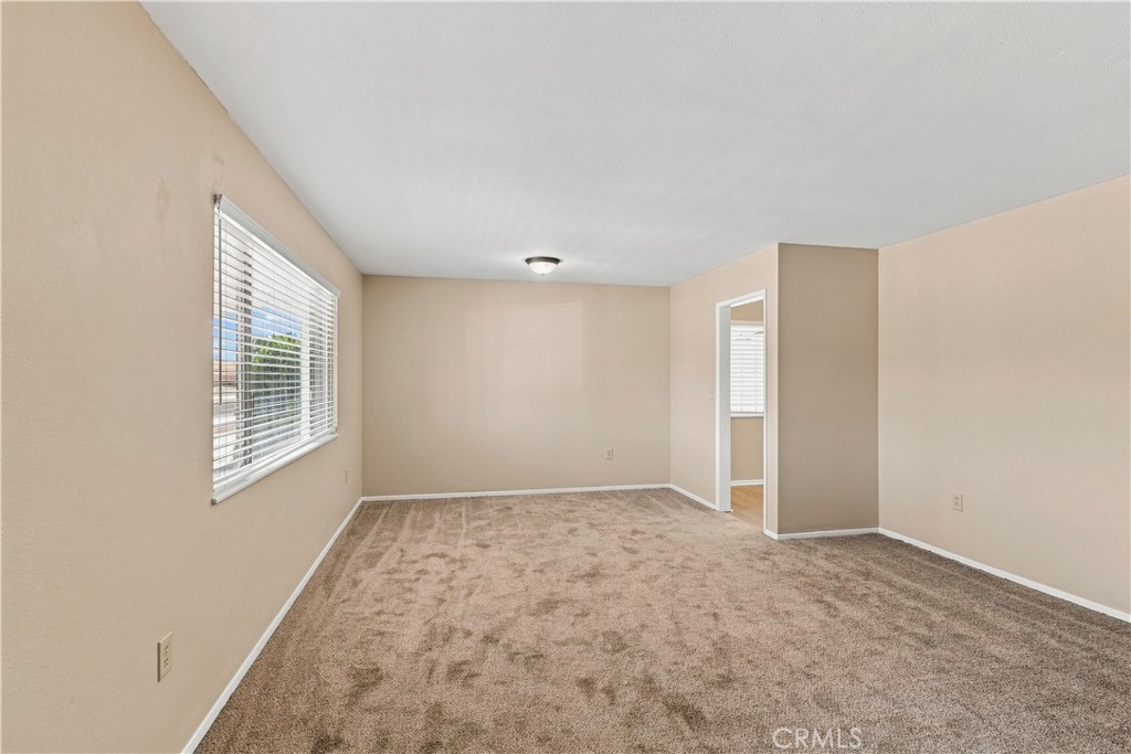 29137 Del Monte Drive Property Photo 6