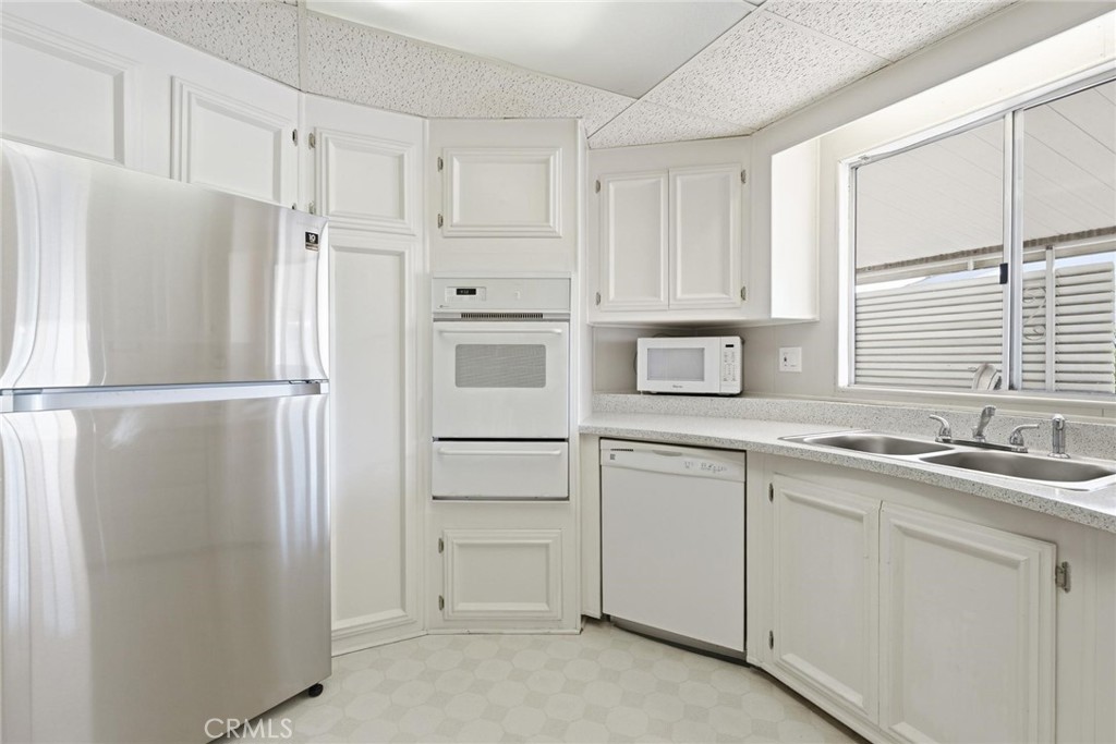 5001 W Florida 323 Property Photo 14